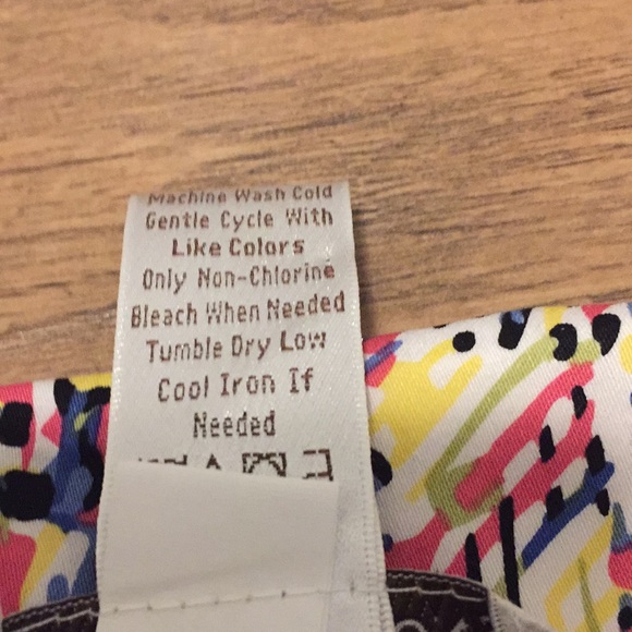 Multi colored jacket - Picture 5 of 10